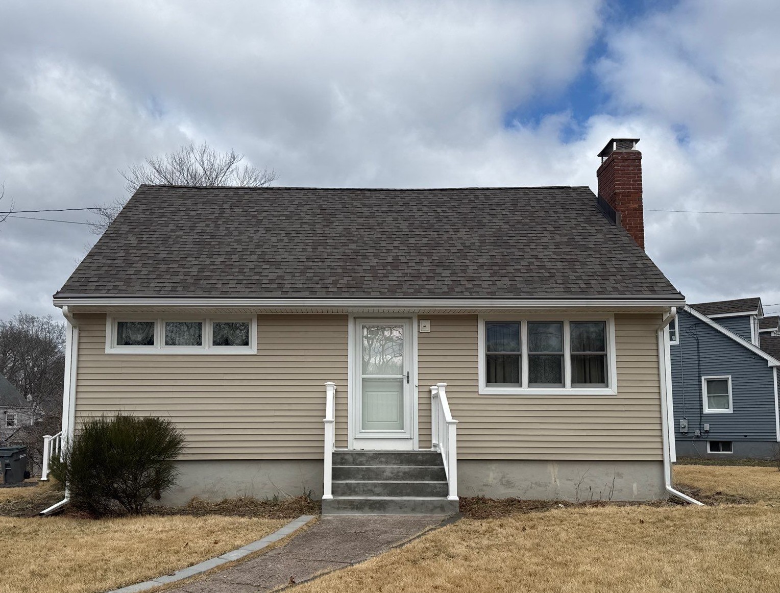 Roofing contractor near me for roofing, siding, remodeling, and construction services in Connecticut